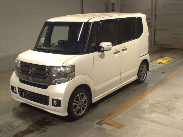 3724 Honda N box JF1 2016 г. (TAA Kyushu)